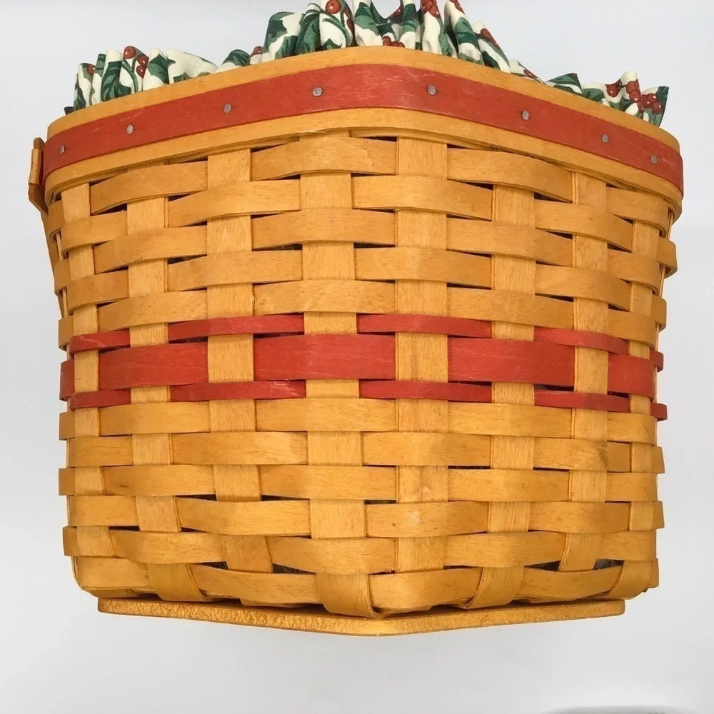 VINTAGE Longaberger 1997 Basket Hostess Christmas Snowflake Handle With Insert